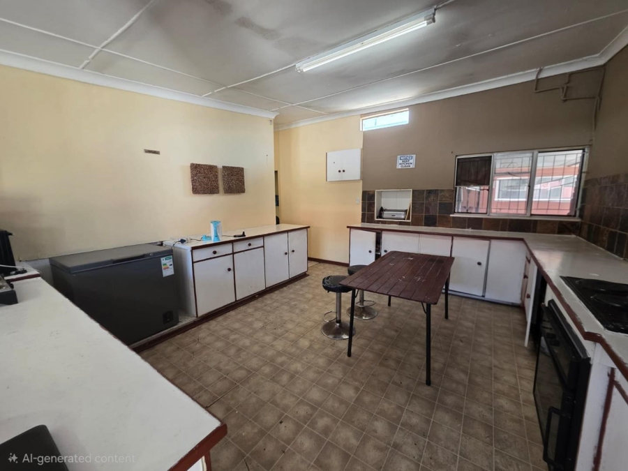 12 Bedroom Property for Sale in Universitas Free State